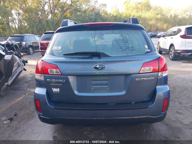 4S4BRCACXE3243020 Subaru Outback 2.5i