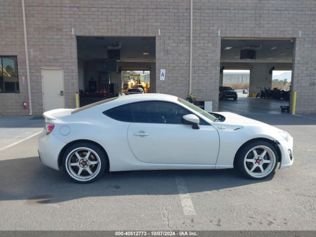 JF1ZNAA15E8707132 Scion Fr-s Monogram
