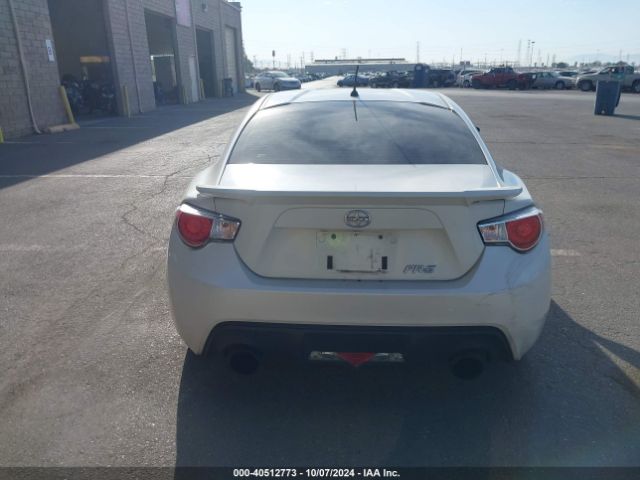 JF1ZNAA15E8707132 Scion Fr-s Monogram