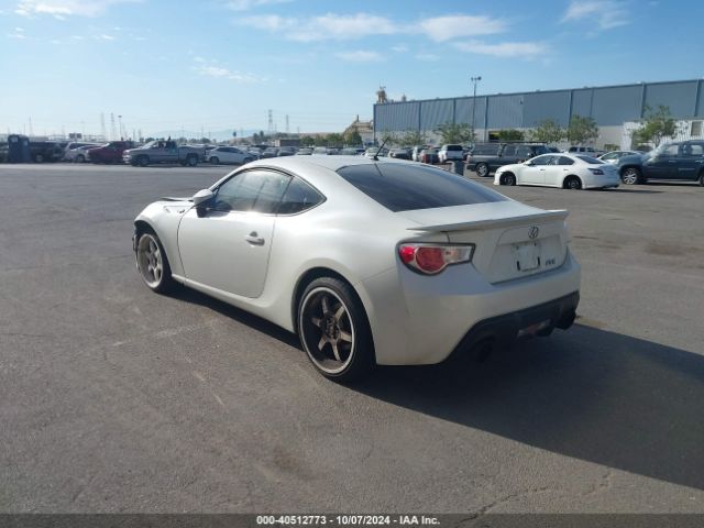 JF1ZNAA15E8707132 Scion Fr-s Monogram