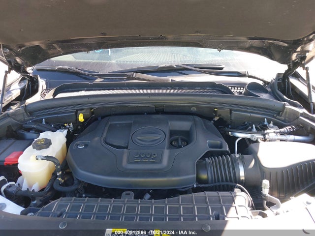 1C4RJGEG4N8636271 Jeep Grand Cherokee Summit 4x2