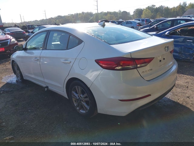 5NPD84LF8HH166914 Hyundai ELANTRA SE