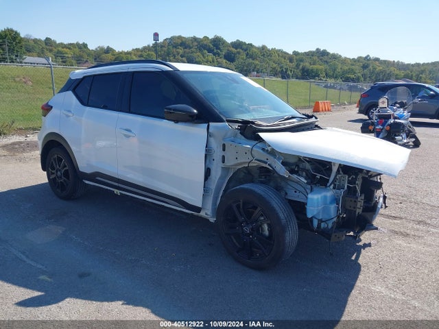 Nissan Kicks Sr Xtronic Cvt 2022 3N1CP5DV9NL497719 Image 1