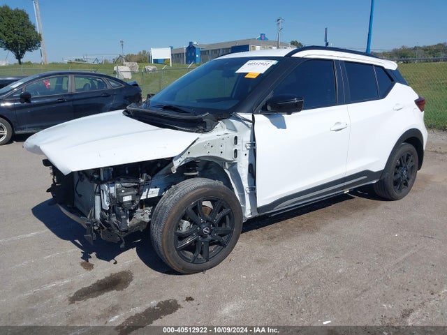 Nissan Kicks Sr Xtronic Cvt 2022 3N1CP5DV9NL497719 Image 2
