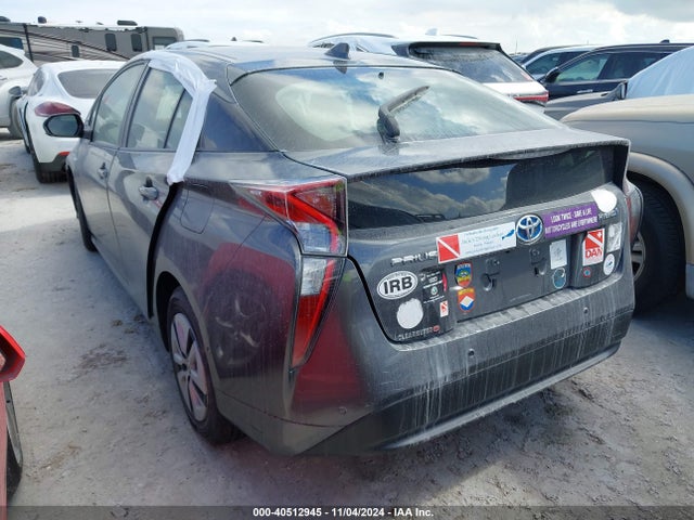 Toyota Prius Three 2018 JTDKARFU9J3067216 Image 3