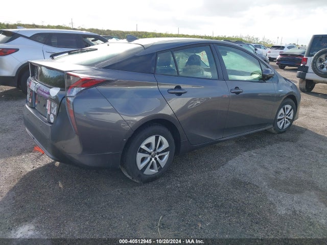 Toyota Prius Three 2018 JTDKARFU9J3067216 Image 4