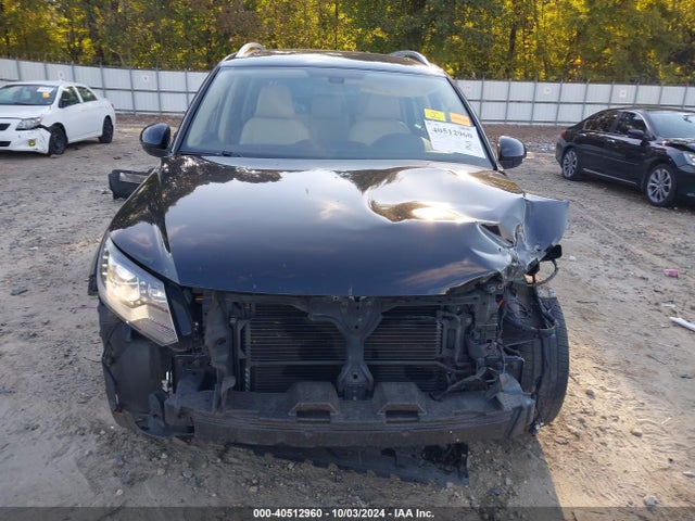 WVGAV7AX6GW501875 Volkswagen TIGUAN SE