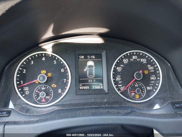 WVGAV7AX6GW501875 Volkswagen TIGUAN SE