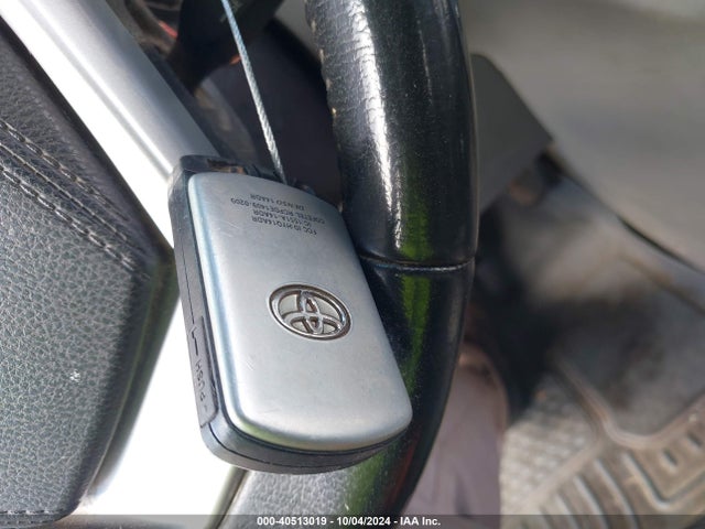 5TDDK3DC2GS132508 Toyota Sienna Xle 7 Passenger