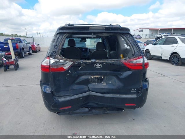 5TDDK3DC2GS132508 Toyota Sienna Xle 7 Passenger