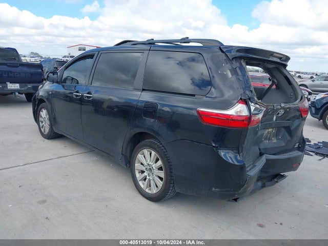 5TDDK3DC2GS132508 Toyota Sienna Xle 7 Passenger