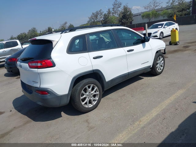 1C4PJLAB8GW135554 Jeep Cherokee Sport