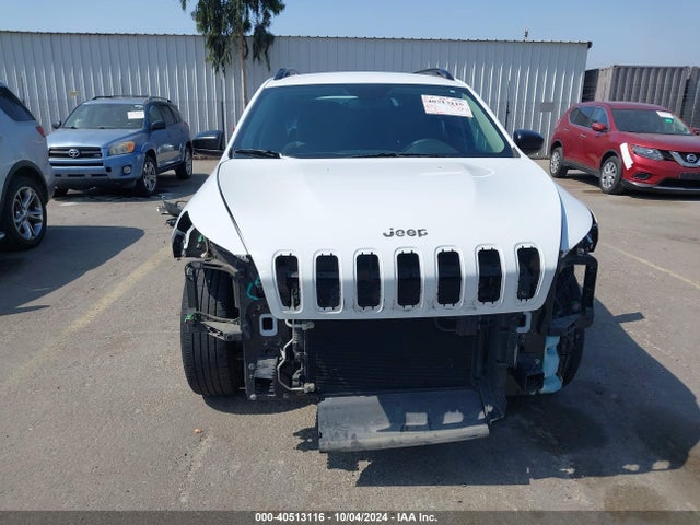 1C4PJLAB8GW135554 Jeep Cherokee Sport
