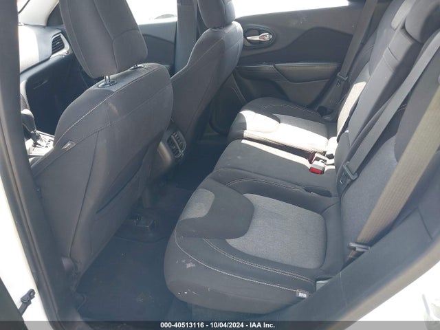 1C4PJLAB8GW135554 Jeep Cherokee Sport