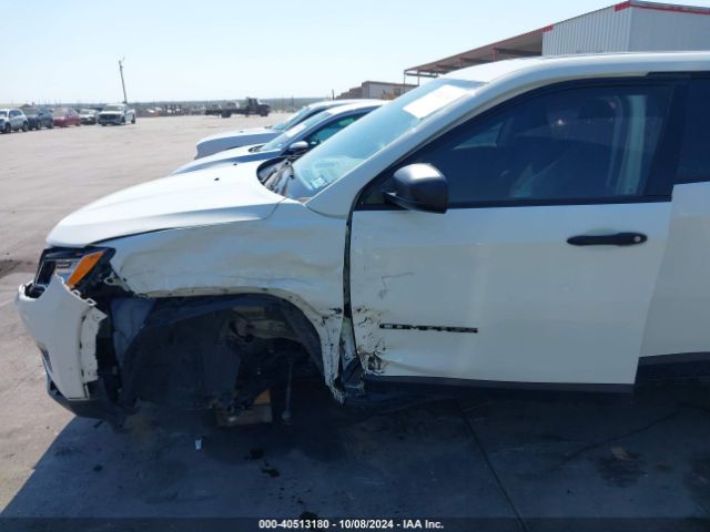 3C4NJCAB5JT271628 Jeep Compass Sport Fwd