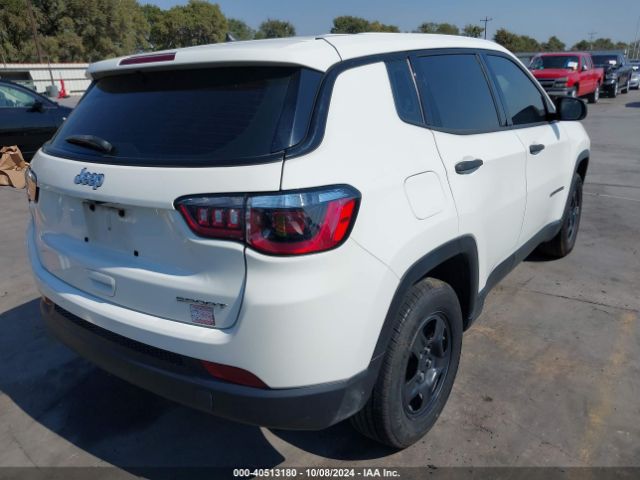 3C4NJCAB5JT271628 Jeep Compass Sport Fwd
