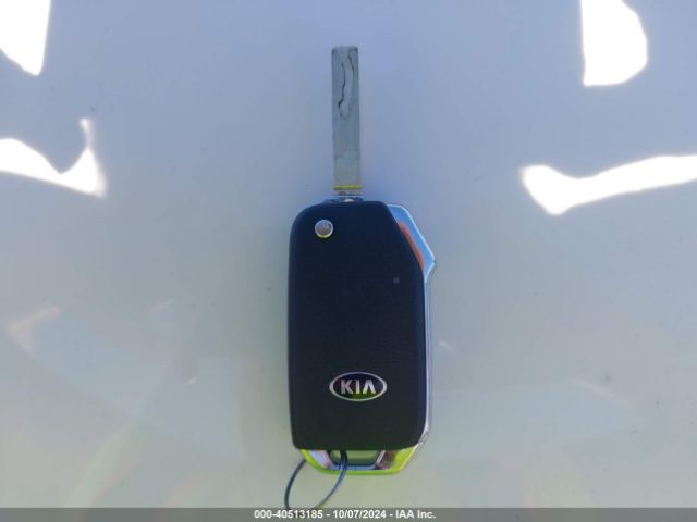 KNDJ23AU5M7125316 KIA SOUL S