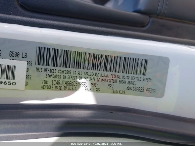1C4RJEAG6KC580661 Jeep Grand Cherokee Altitude 4x2