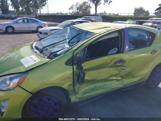 JTDKDTB37F1114604 Toyota Prius C Two