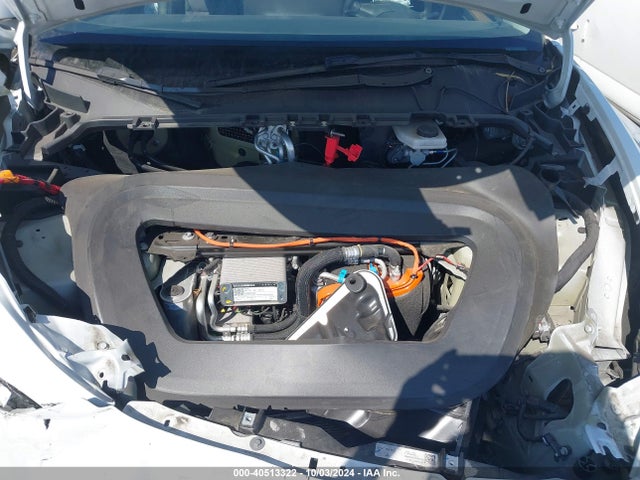 2023 TESLA MODEL Y 7SAYGDEEXPA038955 Photo 9