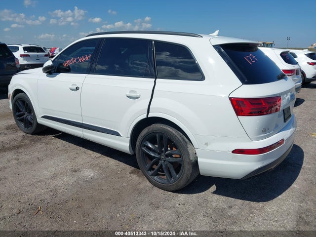WA1VAAF7XJD013467 Audi Q7 3.0t Premium