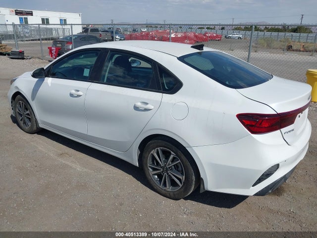 KIA Forte Lxs 2023 3KPF24AD6PE691694 Image 3