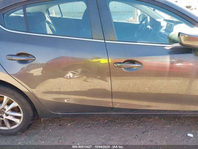 3MZBM1W71GM254859 Mazda Mazda3 I Touring