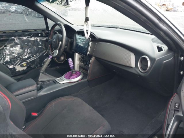 JF1ZNAA17G9707212 Scion FR-S