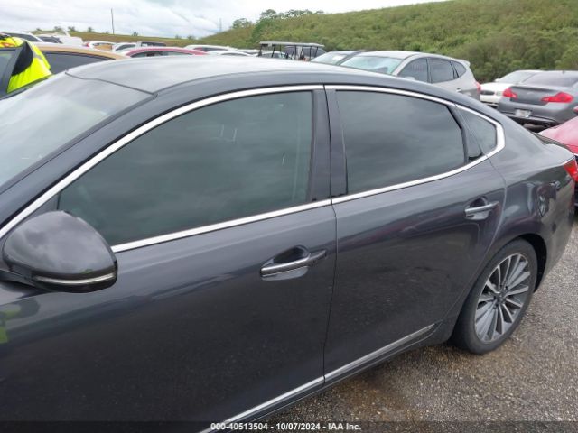 KNALB4J10H5066579 KIA Cadenza Premium