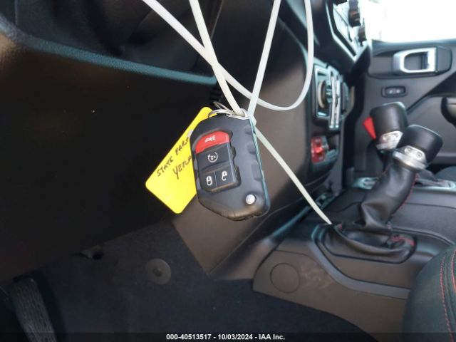 1C4HJXFGXJW313116 Jeep Wrangler Unlimited Rubicon 4x4