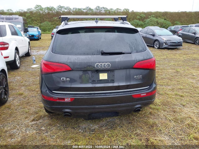 Audi Q5 2.0t Premium 2016 WA1C2AFP7GA120930 Image 16