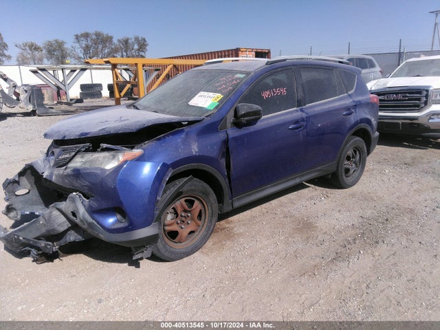 Toyota RAV4 LE 2015 2T3BFREV4FW321317 Image 2