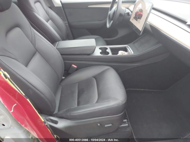 7SAYGDEE5NA012843 Tesla Model Y Long Range Dual Motor All-wheel Drive