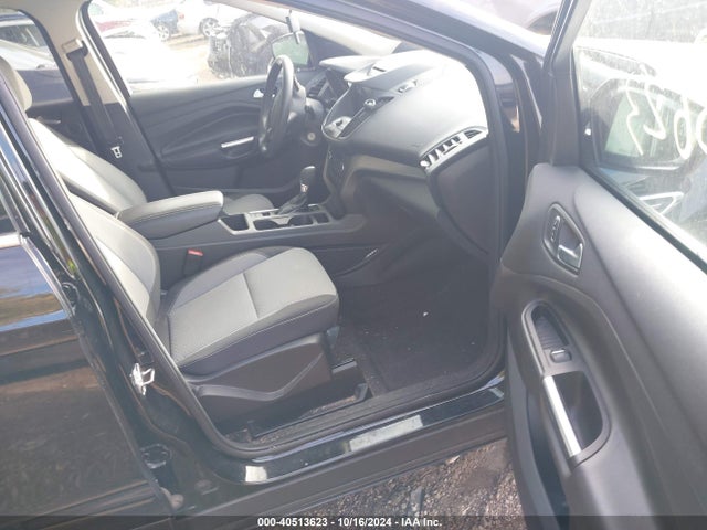 Ford ESCAPE SE 2017 1FMCU9GD2HUE71081 Image 5