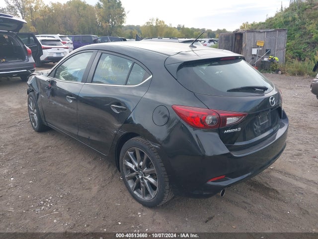 3MZBN1L35JM249332 Mazda Mazda3 Touring