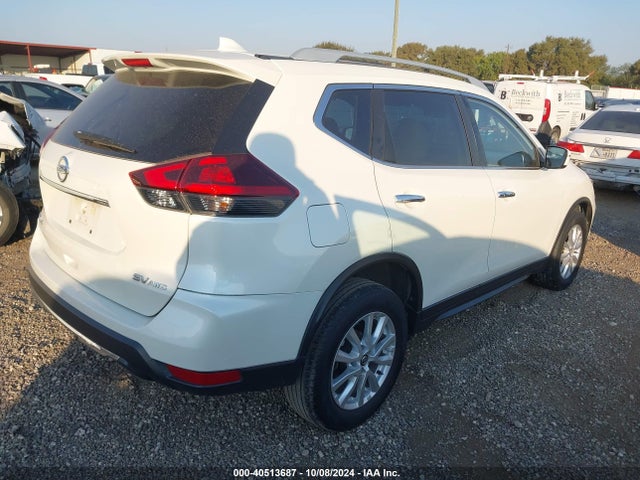 5N1AT2MV1JC827255 Nissan ROGUE SV