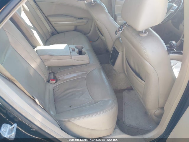 Chrysler 300 Uptown Edition 2014 2C3CCAAG2EH260008 Image 8