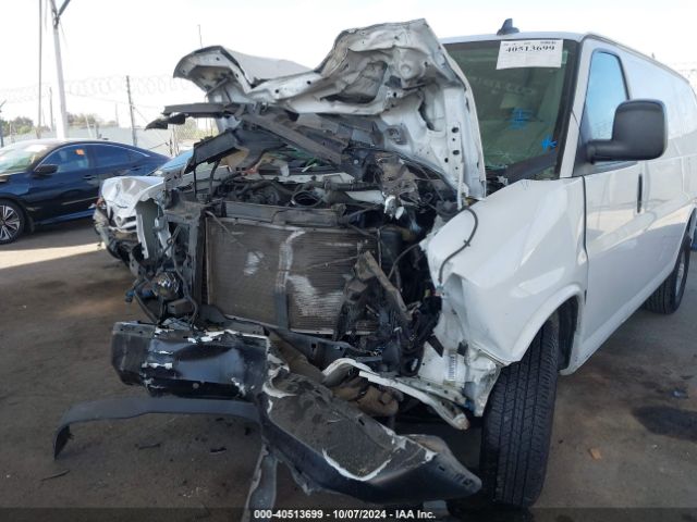 1GCWGAFP7J1345084 Chevrolet Express 2500 Work Van