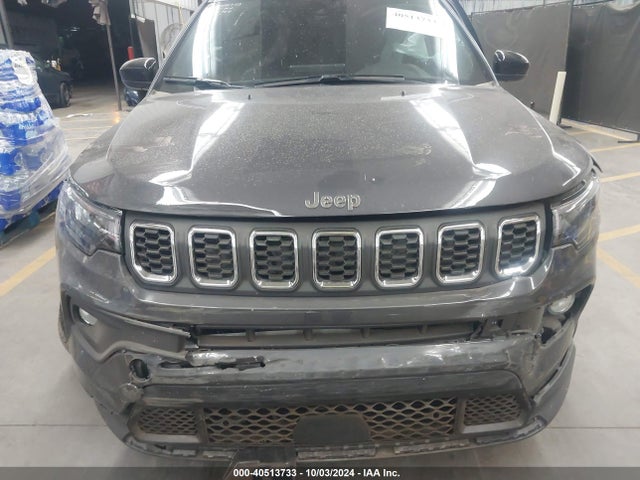 Jeep Compass Latitude 4x4 2024 3C4NJDBN7RT125032 Image 12