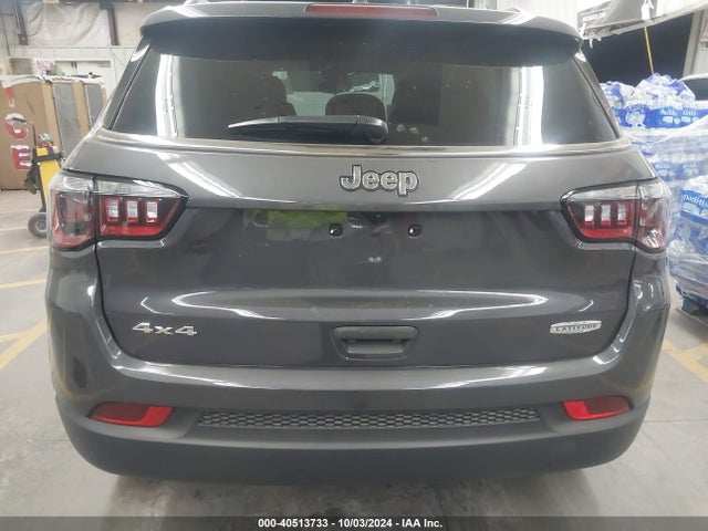 Jeep Compass Latitude 4x4 2024 3C4NJDBN7RT125032 Image 16