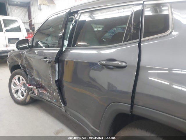 Jeep Compass Latitude 4x4 2024 3C4NJDBN7RT125032 Image 6