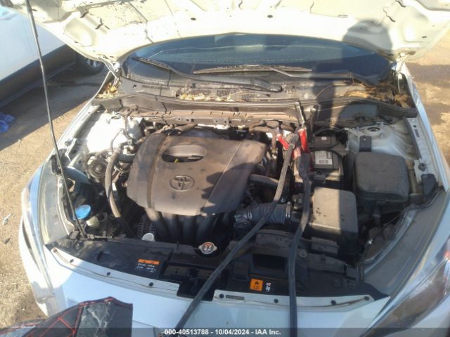 3MYDLBYV2KY503494 Toyota YARIS LE