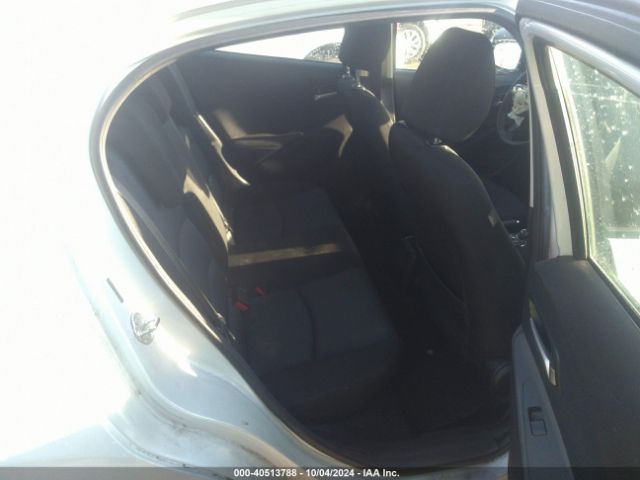 3MYDLBYV2KY503494 Toyota YARIS LE