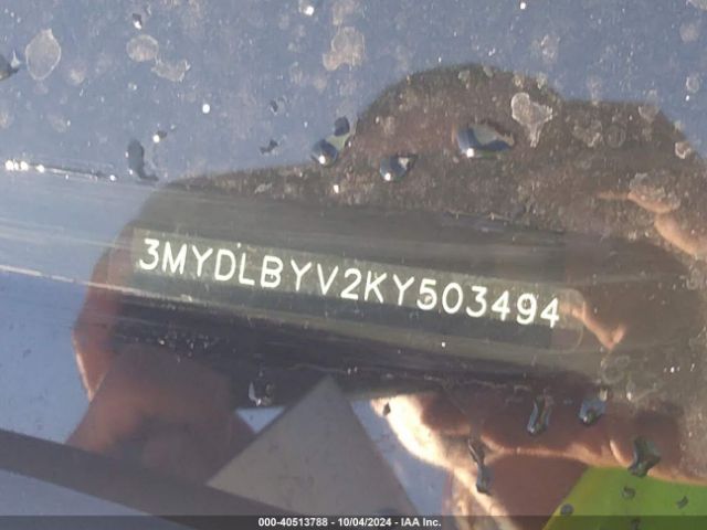 3MYDLBYV2KY503494 Toyota YARIS LE