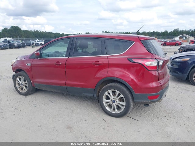 1FMCU0G94HUC39430 Ford ESCAPE SE