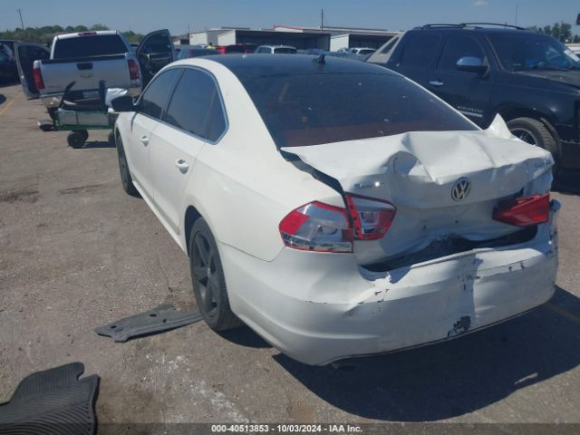 1VWBS7A30EC088099 Volkswagen Passat 1.8t Se