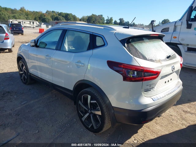 JN1BJ1CV0NW352361 Nissan Rogue Sport Sl Fwd Xtronic Cvt
