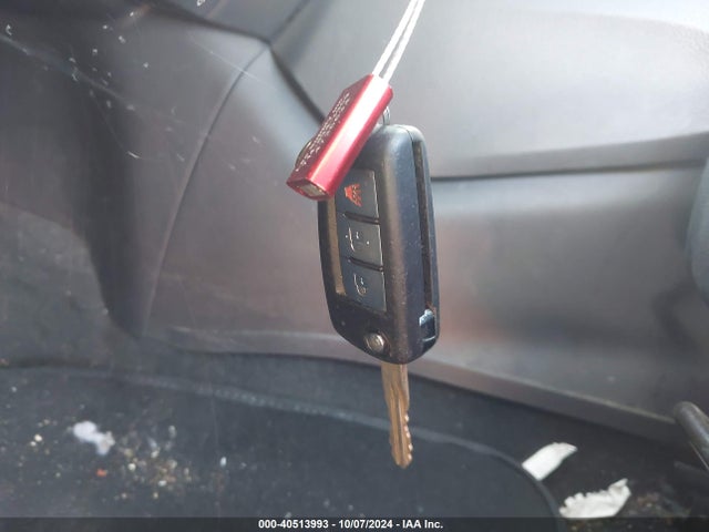 Nissan ROGUE S 2017 KNMAT2MTXHP517417 Image 11