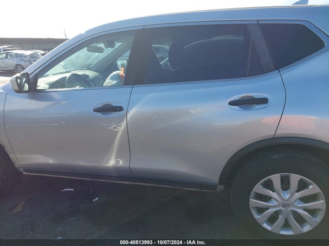 Nissan ROGUE S 2017 KNMAT2MTXHP517417 Image 15