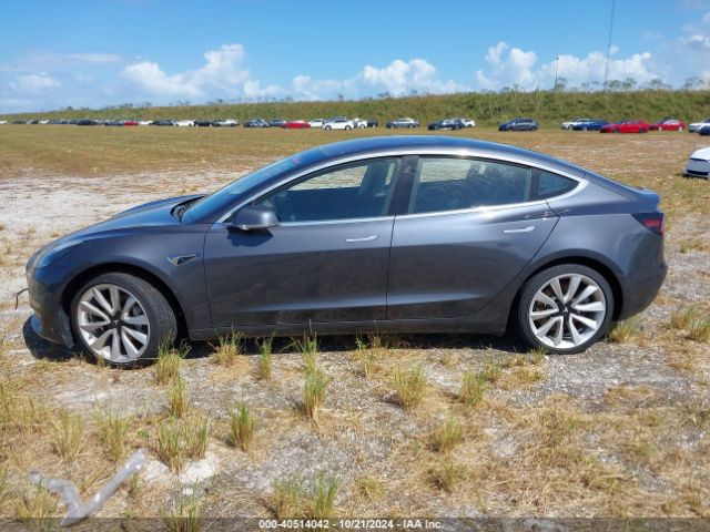 5YJ3E1EA3JF024219 Tesla Model 3 Long Range/mid Range